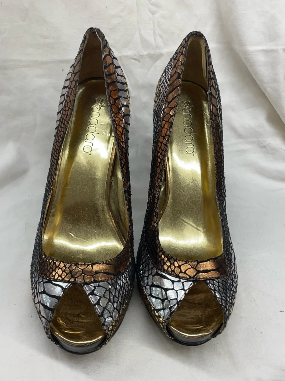 Nadara Metallic Copper & Silver Peep-Toe platform Pumps ladies sz 11